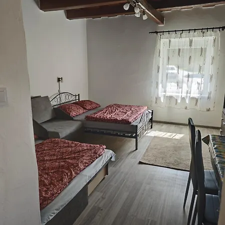 Vendégház Jázmin *