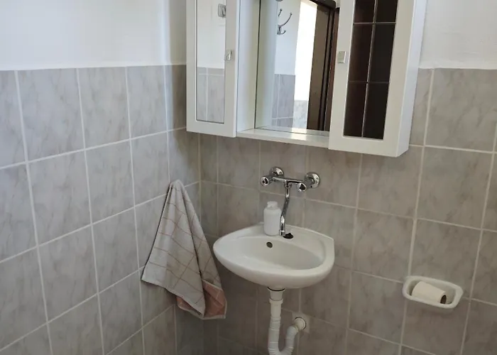 Jazmin Vendeghaz Pensiune 3*