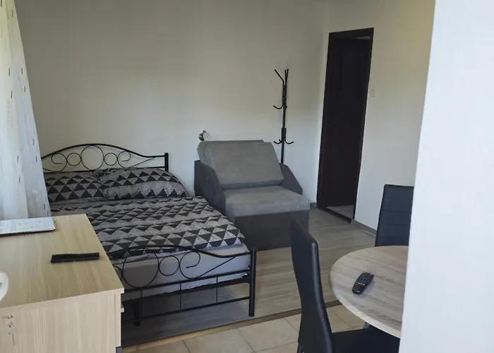 Jazmin Vendeghaz Pensiune 3*